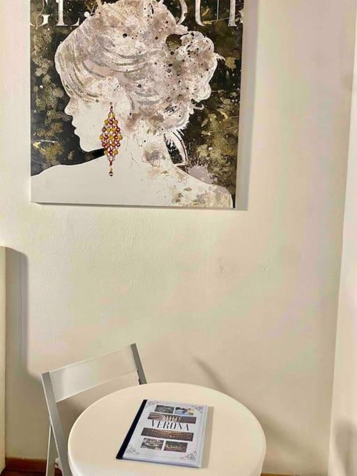 Apartmán Low-Cost Teatro Romano Verona Exteriér fotografie